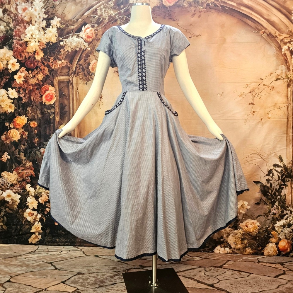 Vintage 1950's Gingham Fit and Flare  Dress Blue White Embroidered Trim Pockets